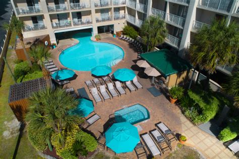Dynamic 24 jet whirlpool bath. Hilton Garden Inn, On the Beach | Gulf Shores & Orange Beach