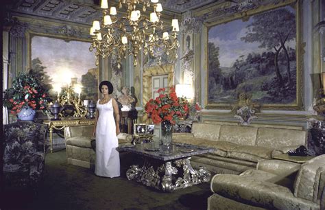 Sophia Loren A Visit To Her Roman Villa In 1964