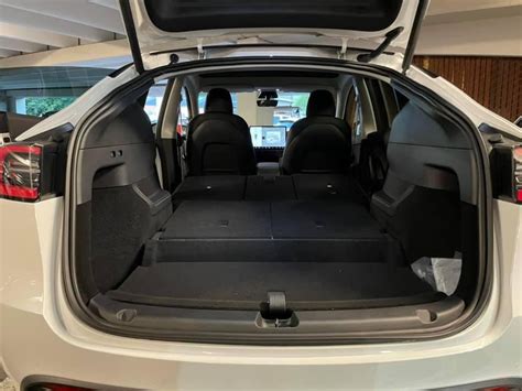 The Rear Cargo Area In The 7 Seat Model Y Is Completely Flat Thanks To