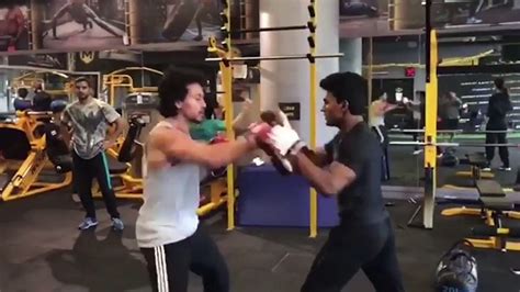 Tiger Shroff S Gym Workout Video LEAKED Video Dailymotion