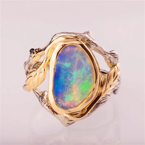 Unique Style Brand Female Blue Fire Opal Ring 2019 Fashion Silver Gold Leaf Ring Vintage Wedding
