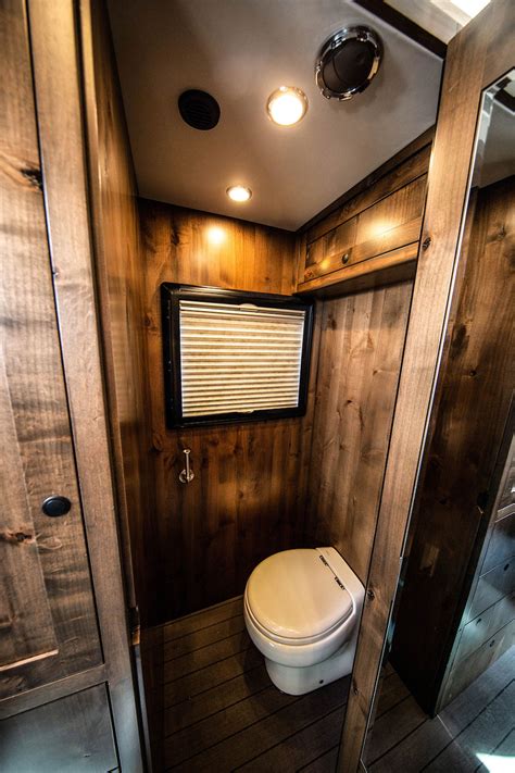 View deals for hotel central restaurant sistermans, including fully refundable rates with free cancellation. Monster EarthRoamer XV-HD Is Build On A Ford F-750