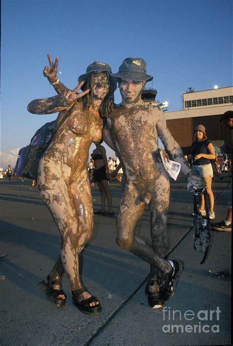 Woodstock Nude Telegraph