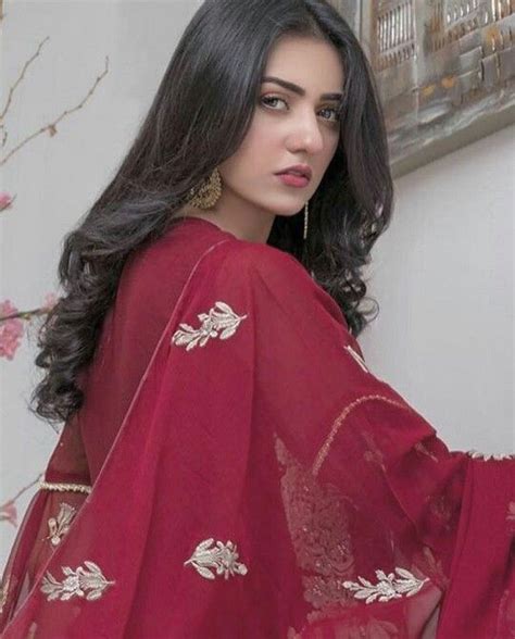 Sarah Khan Beautiful Pakistani Dresses Ceremony Dresses Indian Girls Images