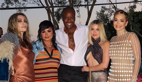 Demi Lovato And Ashley Benson Attend An La Pride Dinner Ashley Benson Demi Lovato Paris