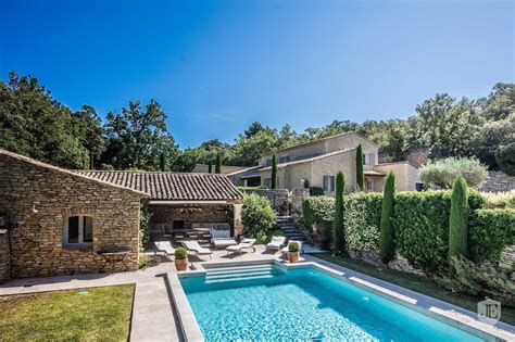 Property For Sale In Gordes In The Luberon In Gordes France For Sale On