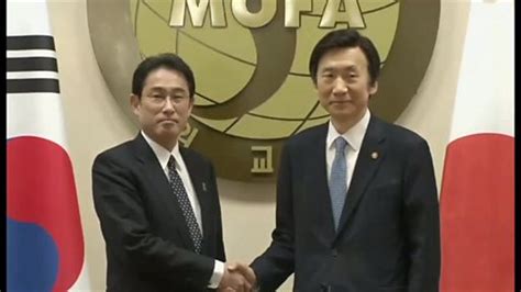 「慰安婦問題」日韓合意 両国首脳が歓迎 Bbcニュース