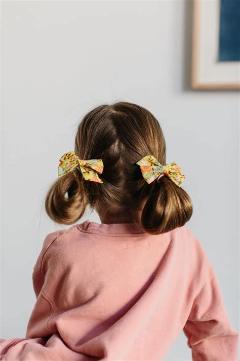 Three Quick And Easy Kids Hairstyles The Effortless