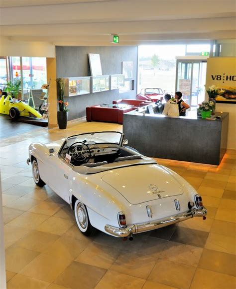 The ferrari world in abu dhabi is the world's largest indoor amusement park themed after ferrari and is. Amazing Car Themed Rooms of V8 Hotel, Germany