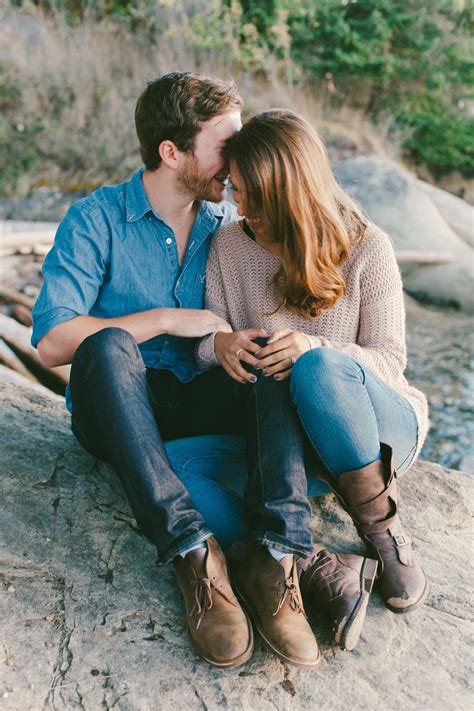 Mayne Island Sunset Proposal Engaged Couples Photography Engagement