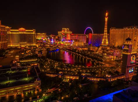Download Night Light Cityscape City Man Made Las Vegas 4k Ultra HD
