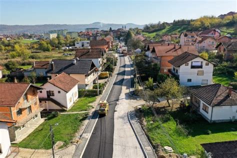 Banjaluka: Počelo asfaltiranje puta za Motike - Istinito.com - Ne budi ...