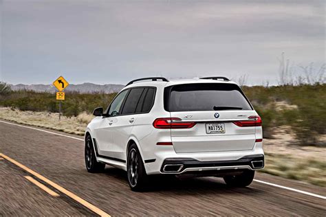 2019 Bmw X7 First Drive Unexpected Agility In A 7 Seat Luxury Suv