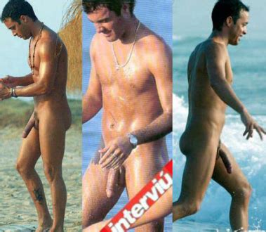 Las Mejores Pilladas De Famosos Desnudos En La Playa