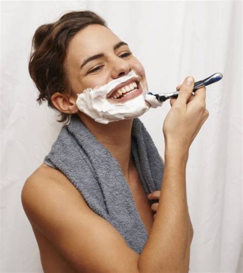 Women Are Shaving Their Faces Now And It Might Not Be As Crazy As It