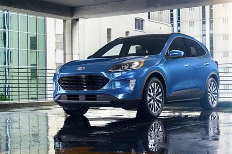Escape From The Norm In A 2021 Ford Escape Stand Out From The Suv Crowd