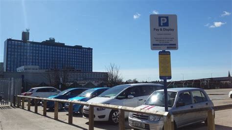 Two car parks have officially opened near Hull city centre - and you