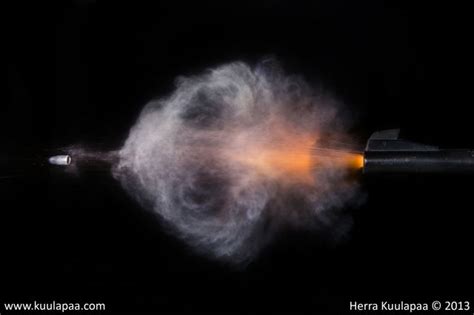 Awesome Stills Of A Gun Shot Travelling In Slow Motion 57 Pics