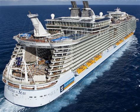 A Guide To The Best Royal Caribbean Ships Touristwire
