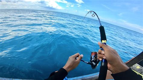 Mancing Jigging Di Kedalaman Meter Youtube