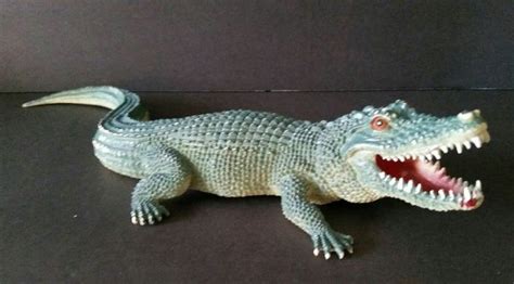 Alligator Crocodile Toy Plastic Figure Diorama Model China 13 Inches