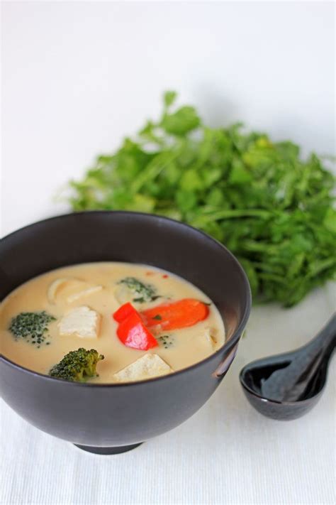 Cut lemongrass into 4 pieces. TOM KHA SOUP http://www.fortheloveoffoodblog.com/tom-kha ...