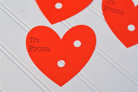 Easy Heart Lollipop Holder Valentines with Cricut