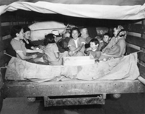 inside japanese internment camps