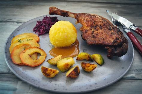 Gänsekeulen im Backofen Rezept