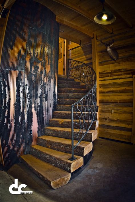 Located in nanaimo, canada this is the denali 60 horse barn by barn pros. Sandy, Oregon Barn Home Project - DC Builders