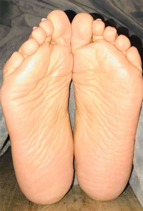 25 Year Old Bbw Mexican Soles Nut Draining Wrinkles Porn Pictures Xxx Photos Sex Images