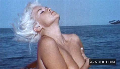 Amazon Double Feature The Wild Wild World Of Jayne Mansfield My