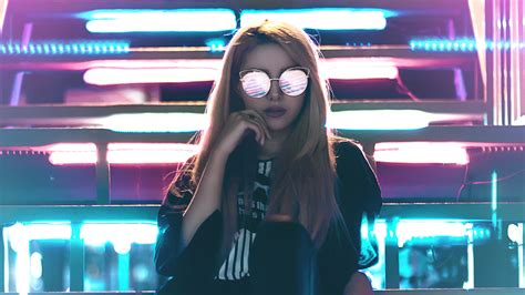 Girl Sunglasses Neon Lights Hd Photography 4k Wallpapers