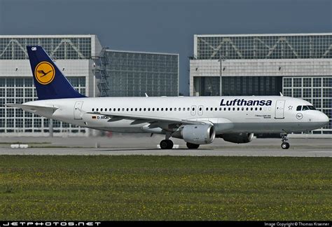 D Aiqb Airbus A320 211 Lufthansa Thomas Kraemer Jetphotos