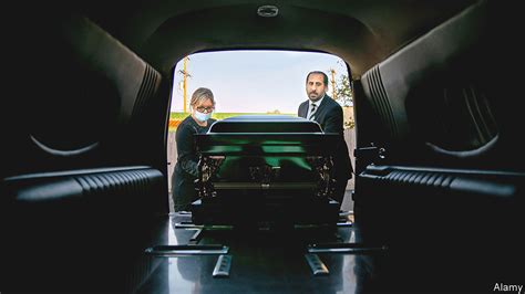Women are revitalising funeral services in America