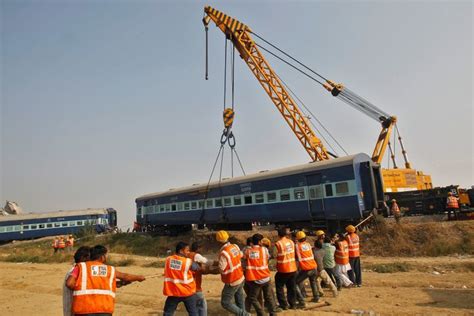 India Train Derailment Kills Over 100 People Wounds At Least 150