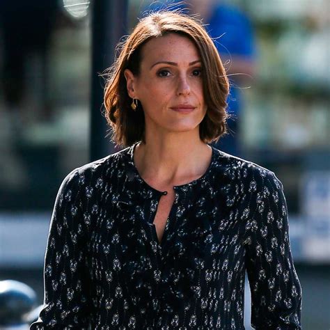 She's a talented and respected family doctor at the heart of her village. Doctor Foster viewers can't stop looking at her fridge ...