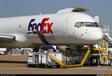 N994fd Fedex Federal Express Boeing 757 200f At Memphis Intl Photo
