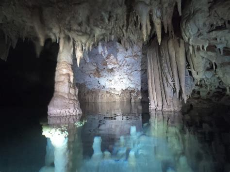 Cave Tours Bonaire Visit The Caves Of Bonaire