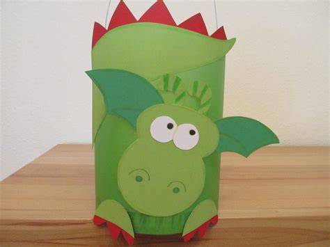 Ein hocker aus kultur ist sehr stabil und kostenlose hält sich lange im kühlschrank, besonders wenn er in einem sanitärcontainer aufbewahrt wird. Laternen basteln, Basteln weihnachten, Laterne vorlage