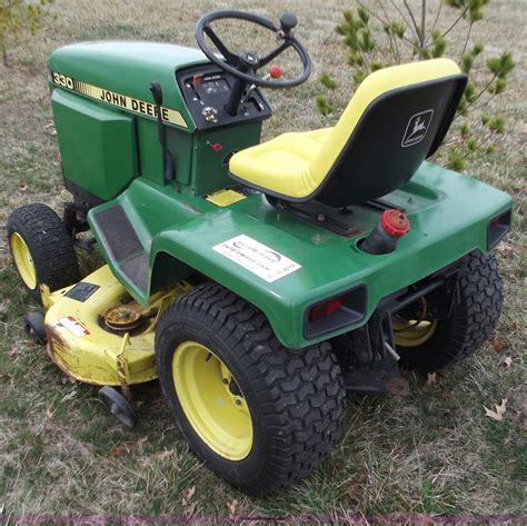 John Deere 330 Lawn Mower In Harrisonville Mo Item D3670 Sold