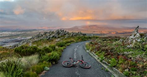 Find your perfect cycling route, create your own bike trails, and discover the most stunning cycling destinations. Australia's Best Bike Trails | Studio19 Rentals