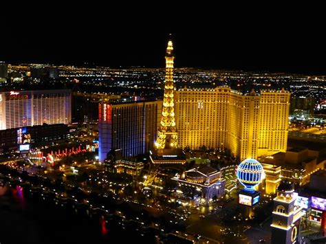 Eiffel View Las Vegas Night Neon Tower Photo Free Download