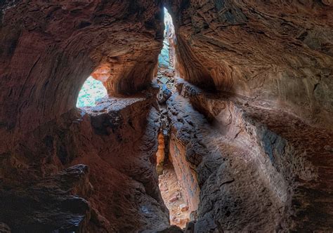 2 Best Secret Cave Hikes In Sedona Inspire Travel Eat