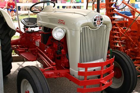 Ford 800 Tractor 8 27 11 Forestfire4 Flickr