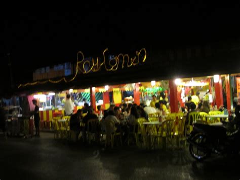 Tidak perlu sampai ke singapore zoo! Tempat Makan Menarik Di Sibu Sarawak.. | Coretan Anuar