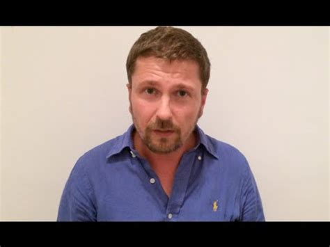 Шарій, передаю тобі вітання й урочисто спалюю твій прапор. Шарий. Повесившиеся пенсионеры и отрезанные пальцы - YouTube