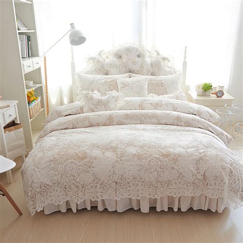 468pcs Princess Style Winter Bedding Set White Bed Skirt