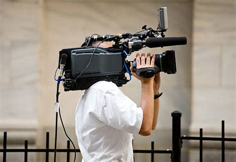 28800 Reporter Camera Stock Photos Pictures And Royalty Free Images