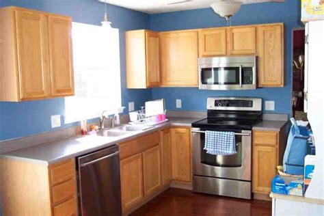 Blue Kitchen With Oak Cabinets Blue Kitchen Walls Oak Kitchen